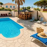 Σπίτι διακοπών 20m2- 1 Pers- De La Nartelle- Maxime - Piscine Partage- Parking