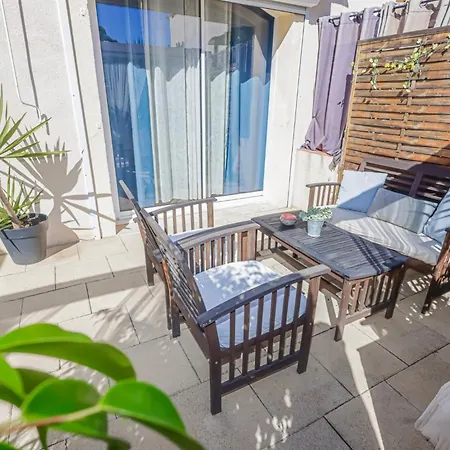 بيت للعطل 20m2- 1 Pers- De La Nartelle- Maxime - Piscine Partage- Parking