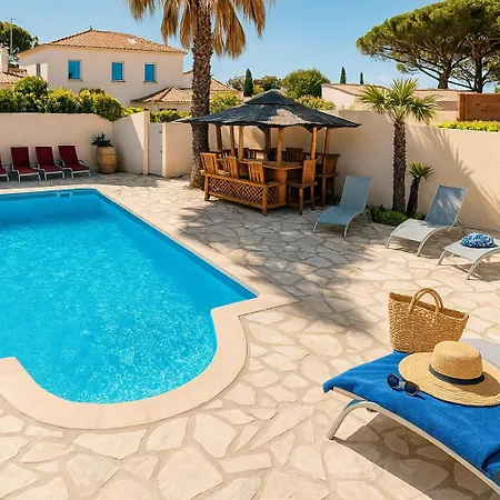 Дом отдыха 20m2- 1 Pers- De La Nartelle- Maxime - Piscine Partage- Parking