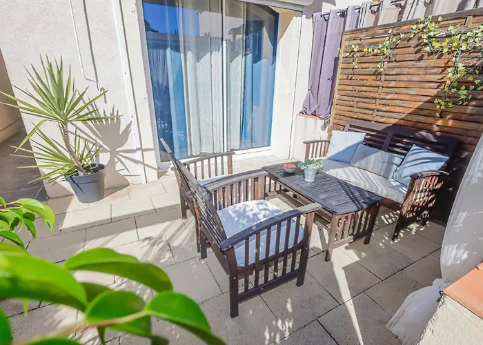 بيت للعطل 20m2- 1 Pers- De La Nartelle- Maxime - Piscine Partage- Parking