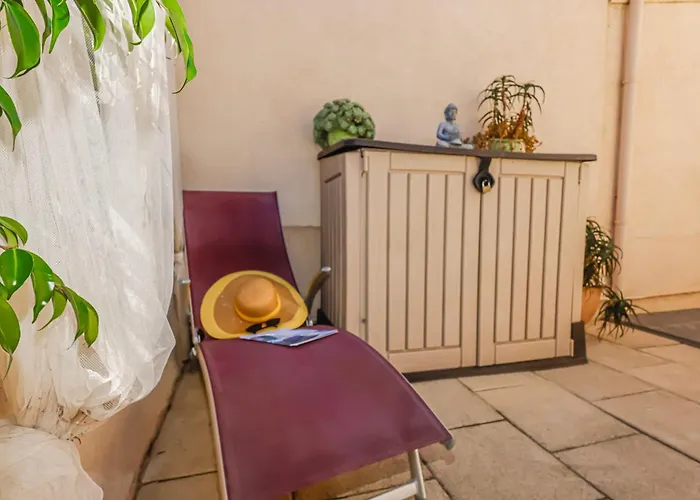 20m2- 1 Pers- De La Nartelle- Maxime - Piscine Partage- Parking سانت ماكسيم